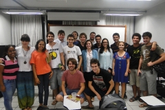 DIÁLOGOS COM A JUVENTUDE 